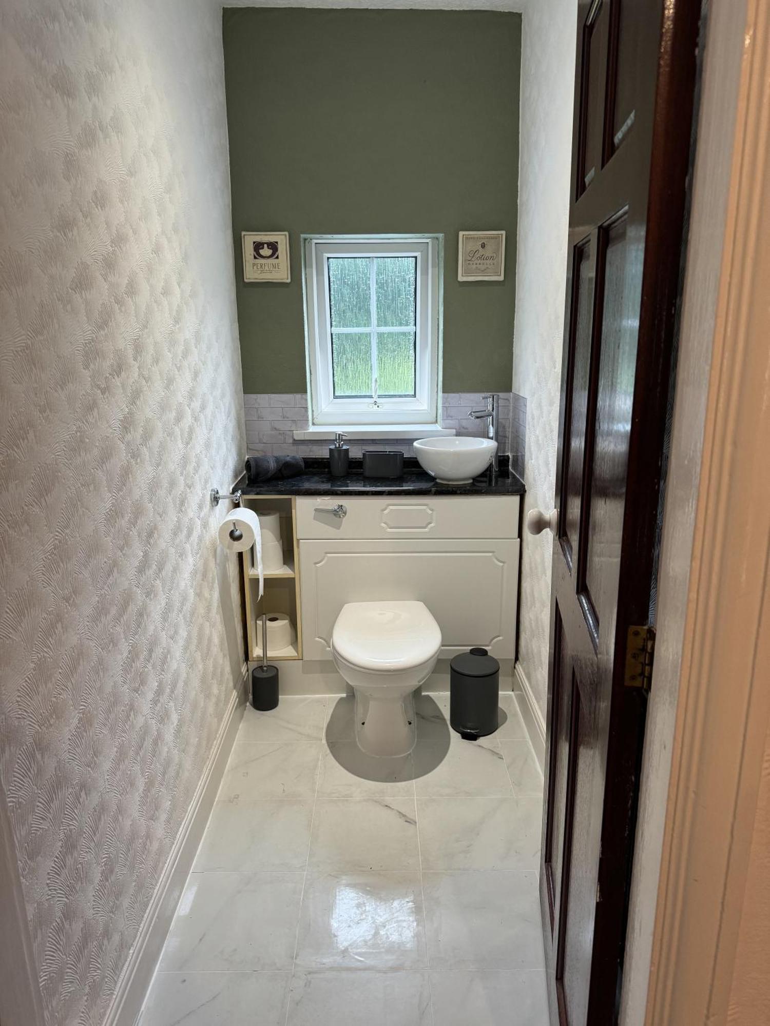 Huge 9 Bed Property Sleeps 17, Near Nec, City Centre, Hs2 Birmingham Buitenkant foto